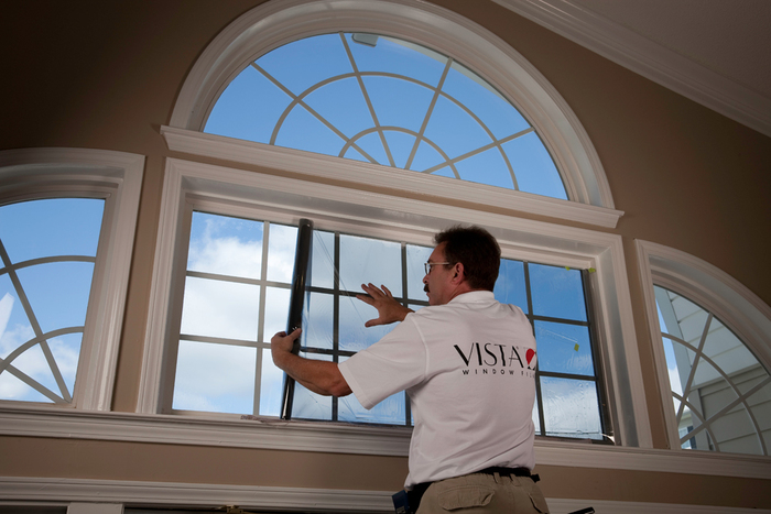 What to Look For in Home Window Tint Installation Services